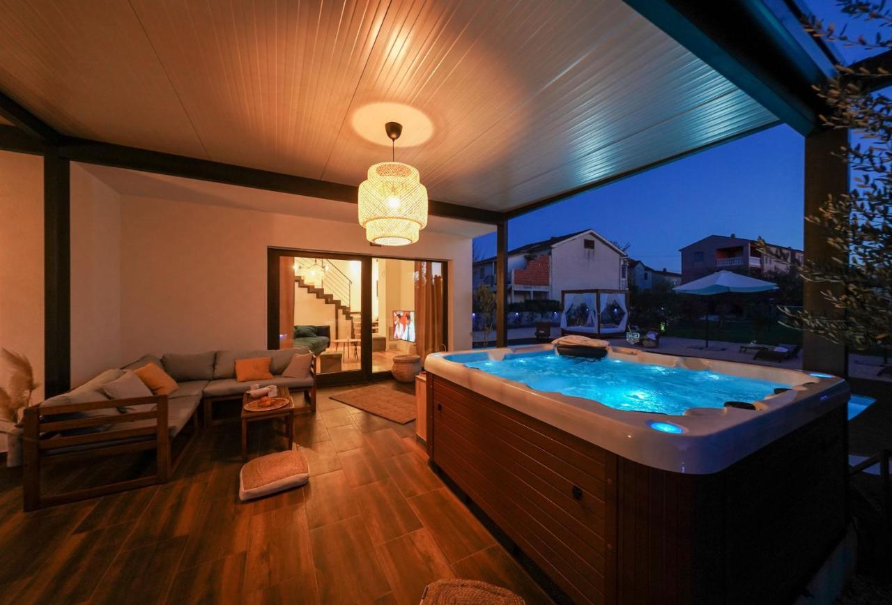 Villa Suncica Zadarvillas ซูโกชัน ภายนอก รูปภาพ